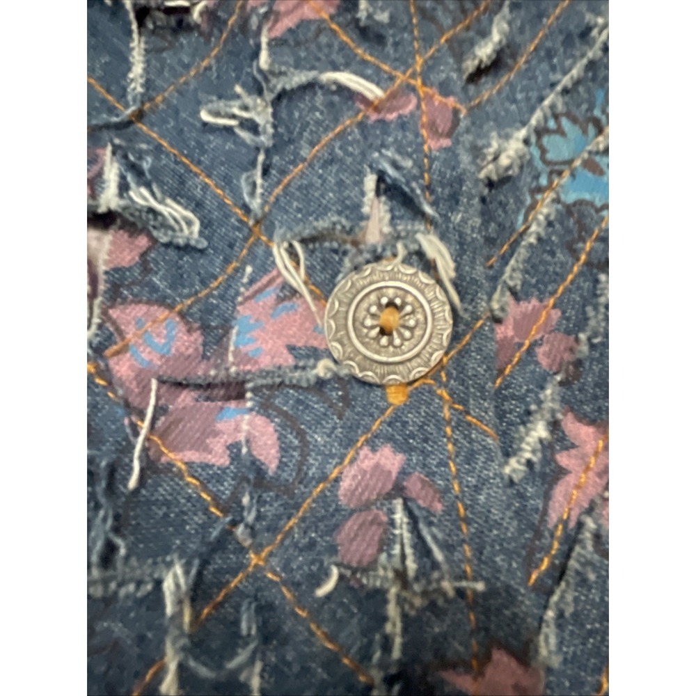 VTG Jean Jacket Painted Flowers Floral Shredded Denim Tantrums Women's XL - Picture 9 of 14